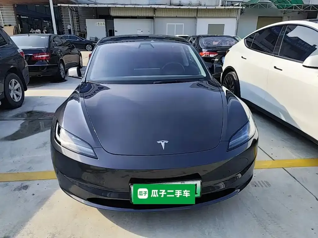 Tesla Model 3 — фото 2