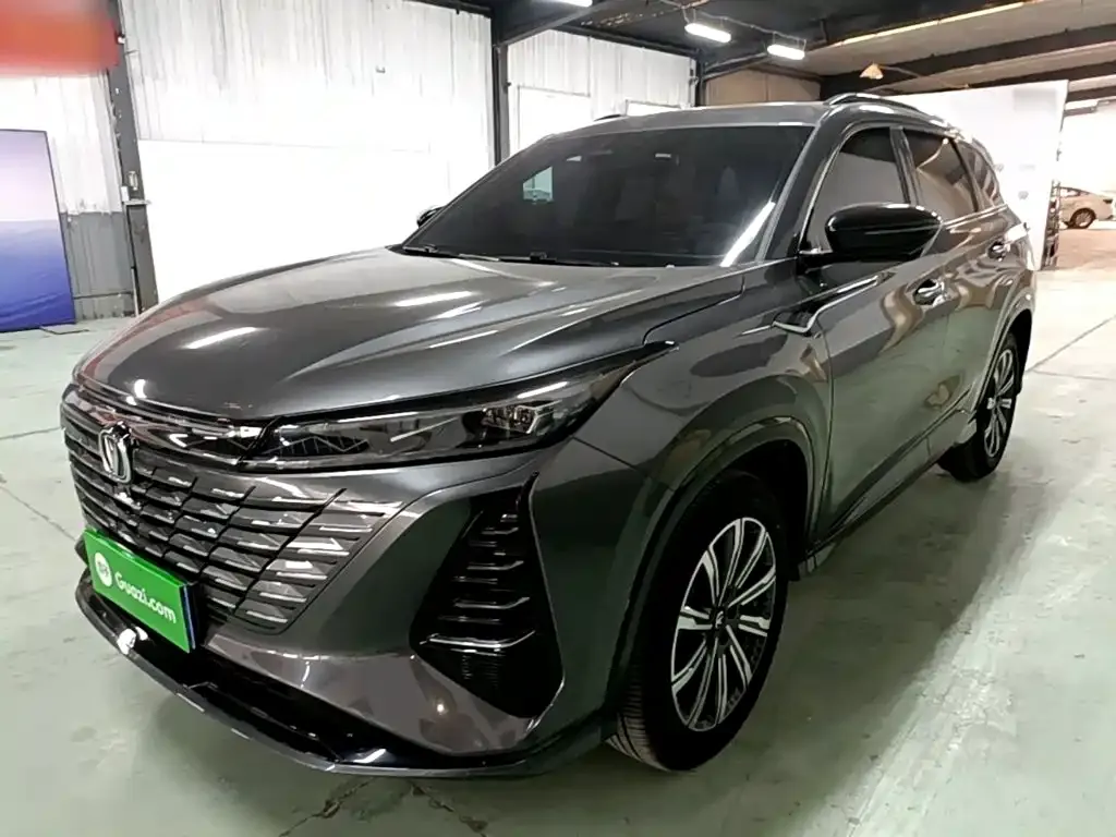 Changan CS75PLUS — фото 4