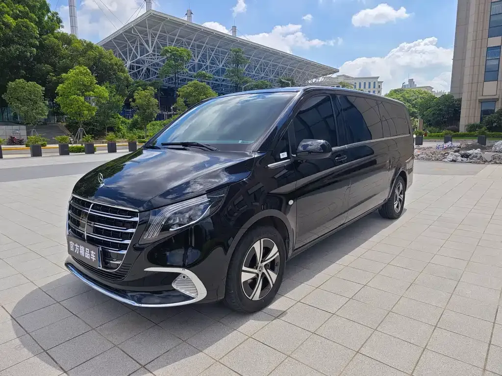 Mercedes-Benz Vito — фото 1