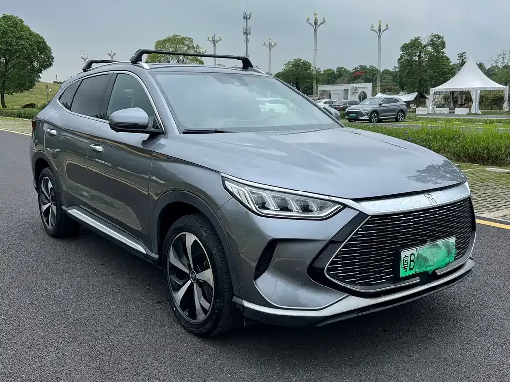 BYD PLUS New Energy — фото 1