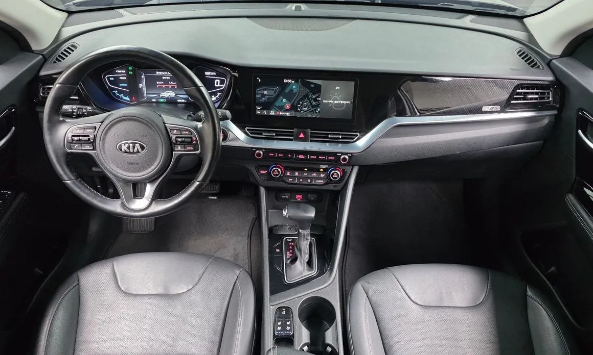 Kia Niro 2021 из KR, фото 8