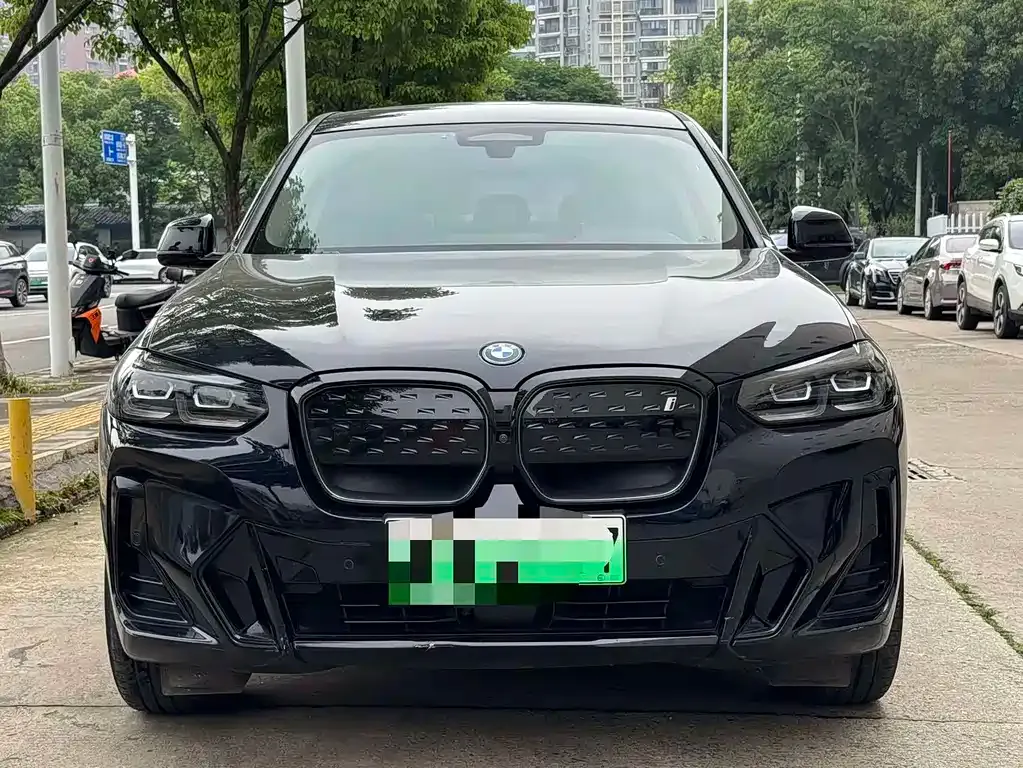 BMW iX3 2023 из CN, фото 6