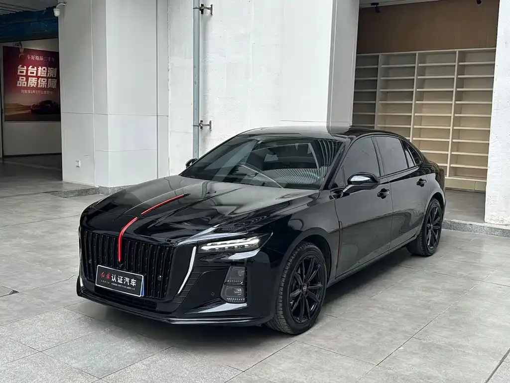 Hongqi H5 — фото 1