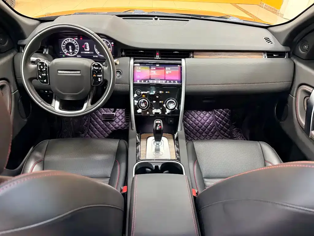 Land Rover Discovery Sport — фото 10
