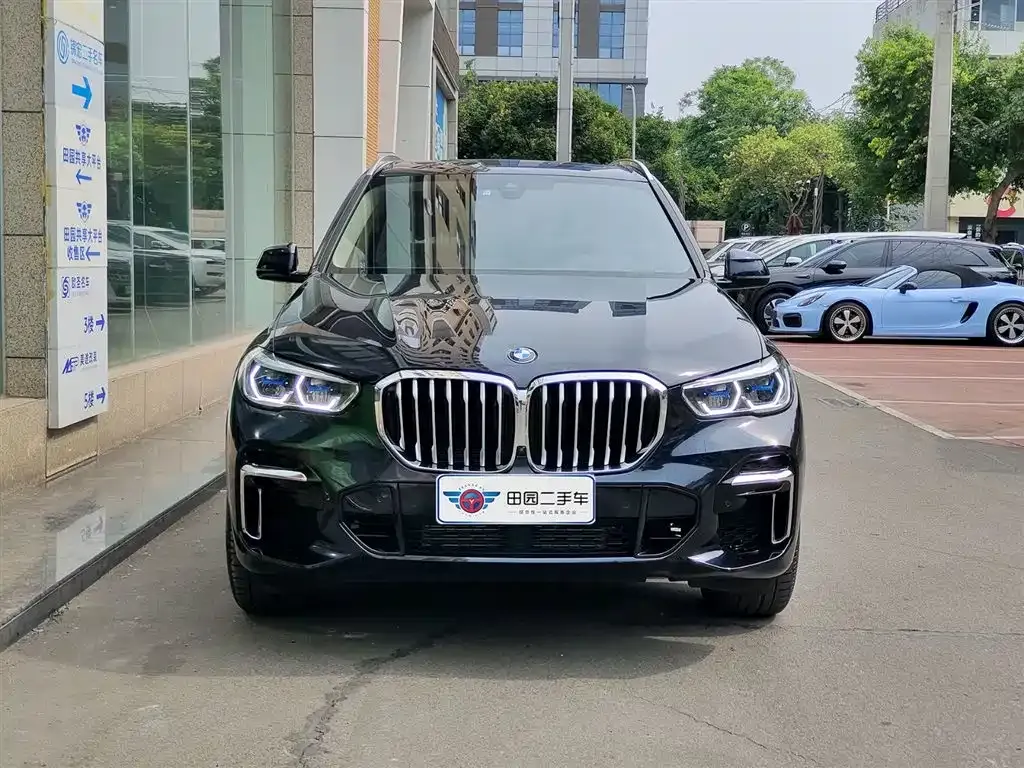 BMW X5 — фото 10