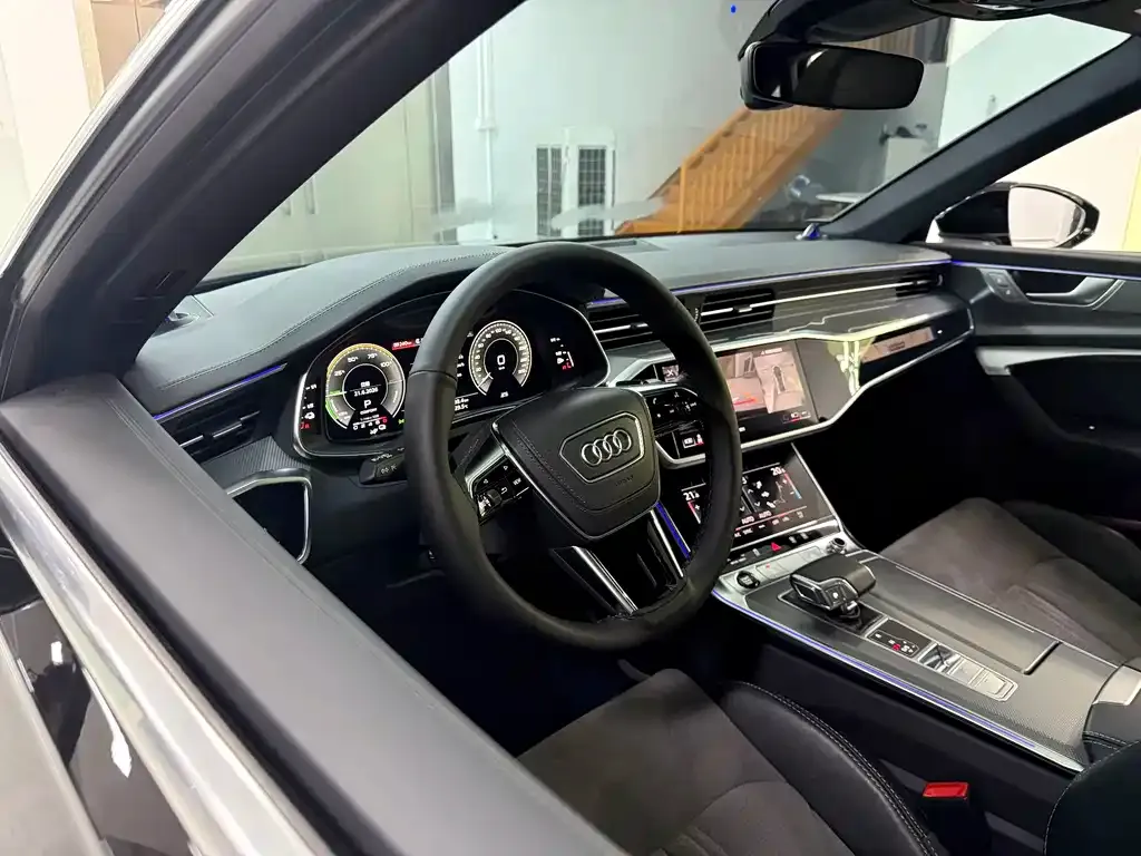 Audi A6L New Energy 2022 из CN, фото 3