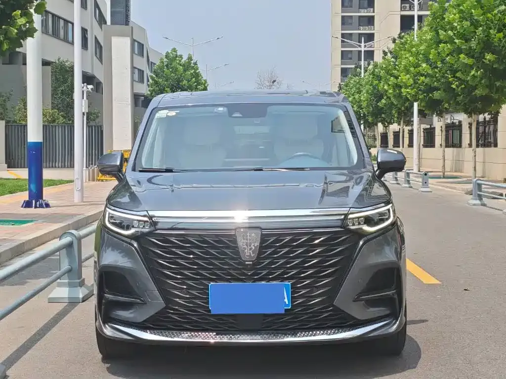 Roewe iMAX8 — фото 6