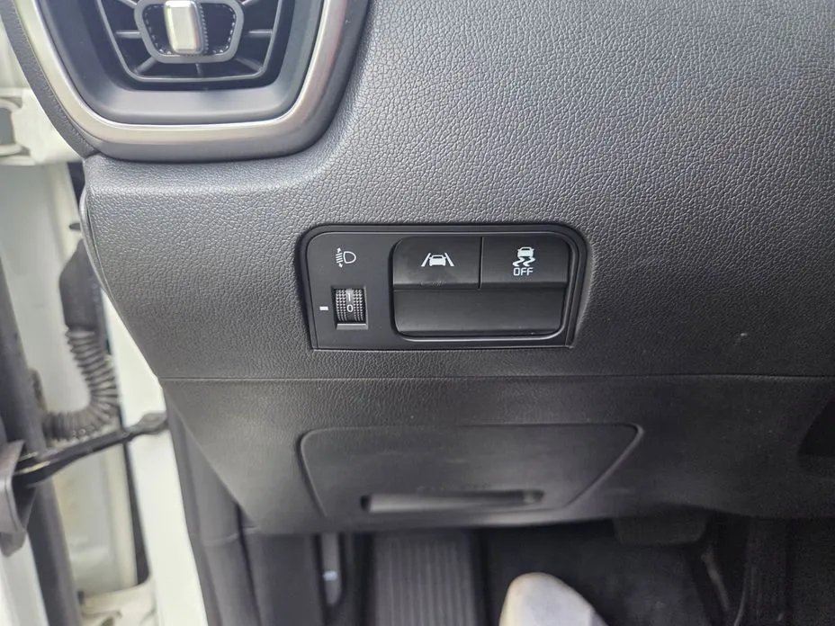 Kia Sorento — фото 8