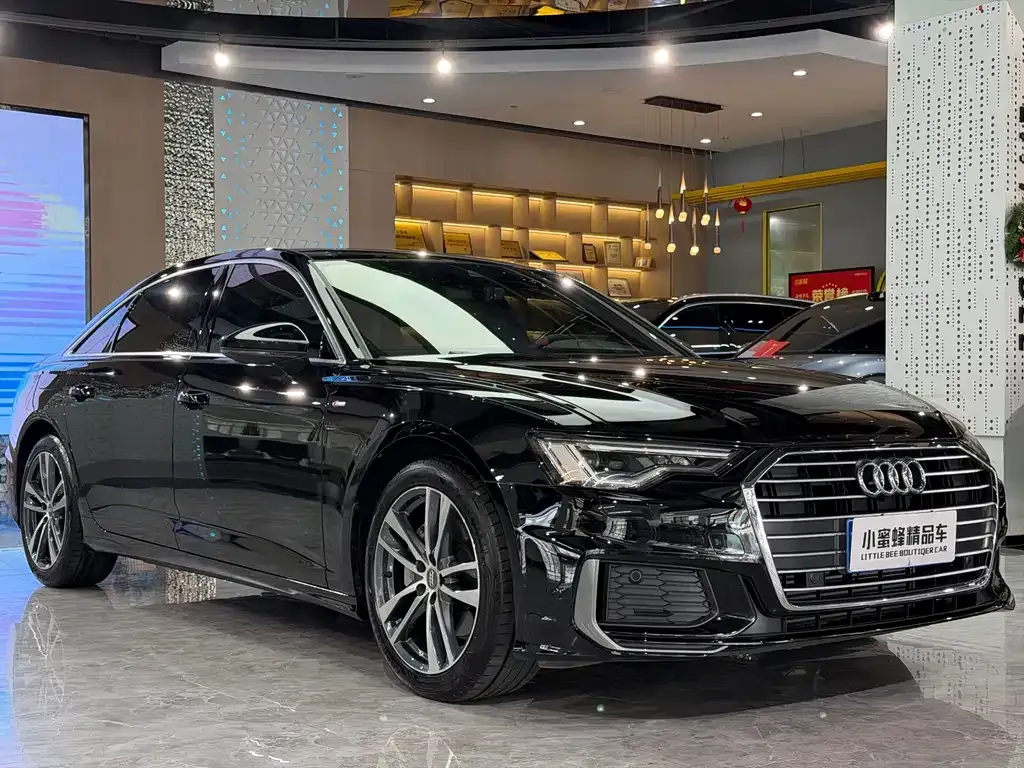 Audi A6L — фото 9