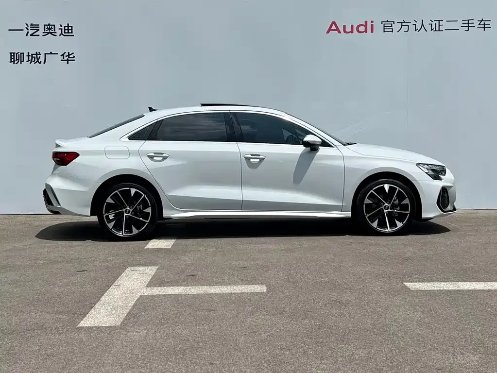 Audi A3 — фото 7