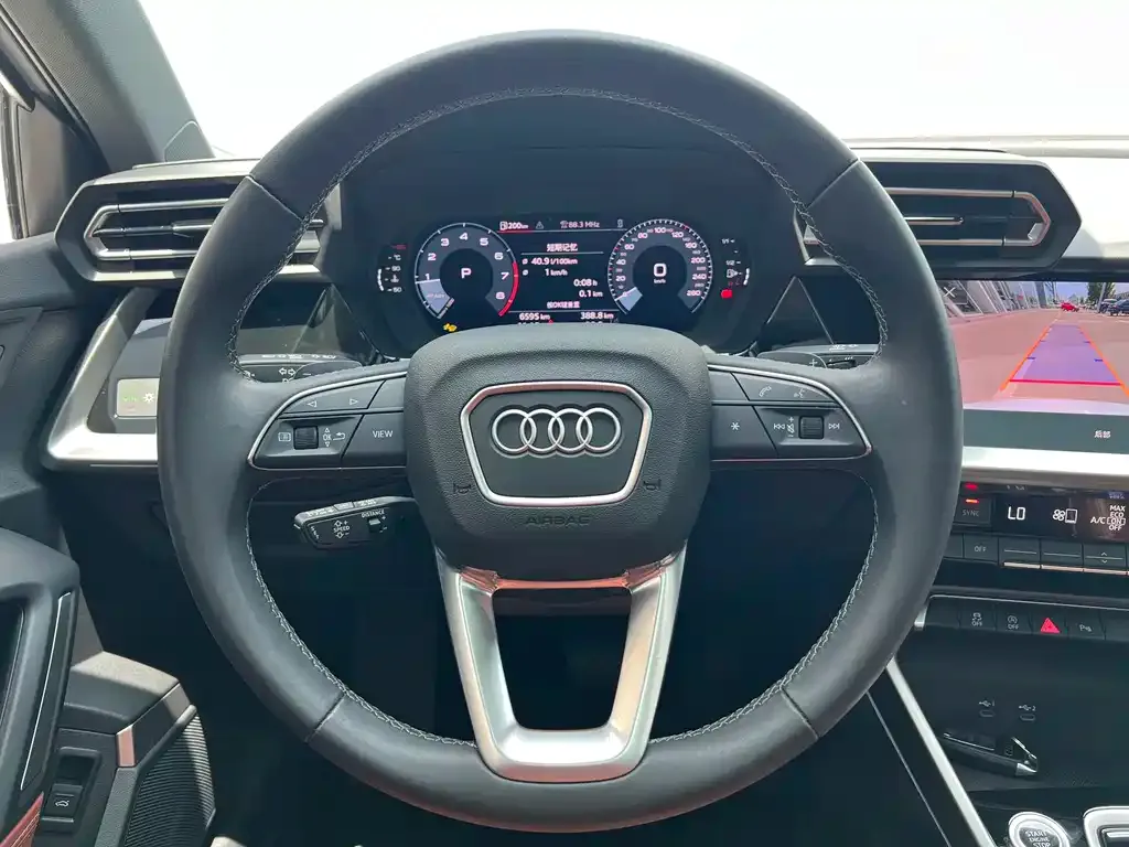 Audi A3 — фото 9