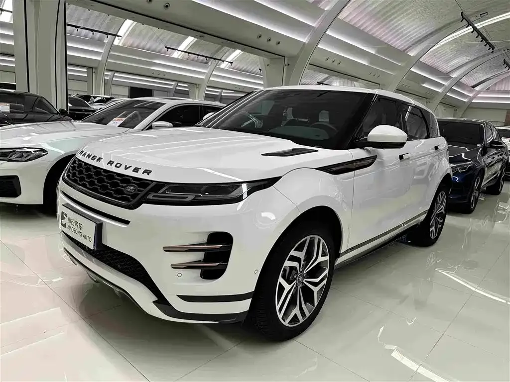 Land Rover Evoque — фото 1