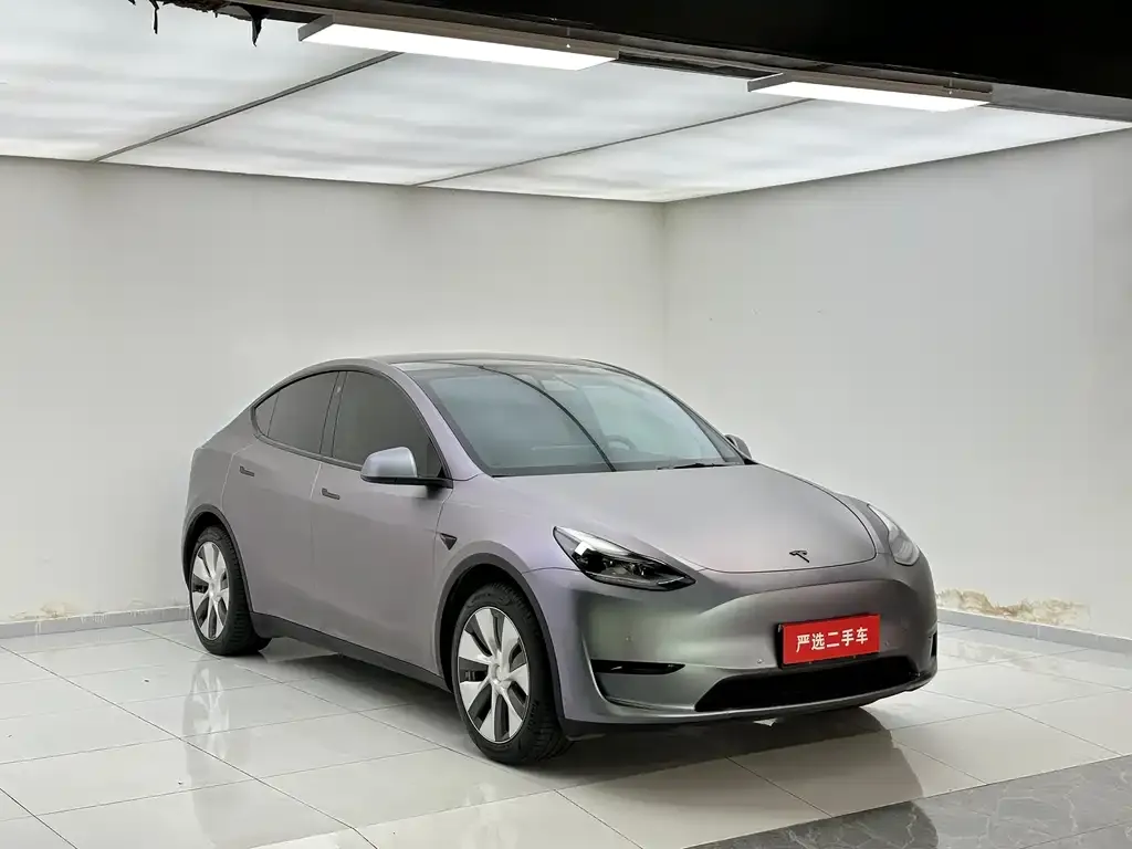 Tesla Model Y — фото 4