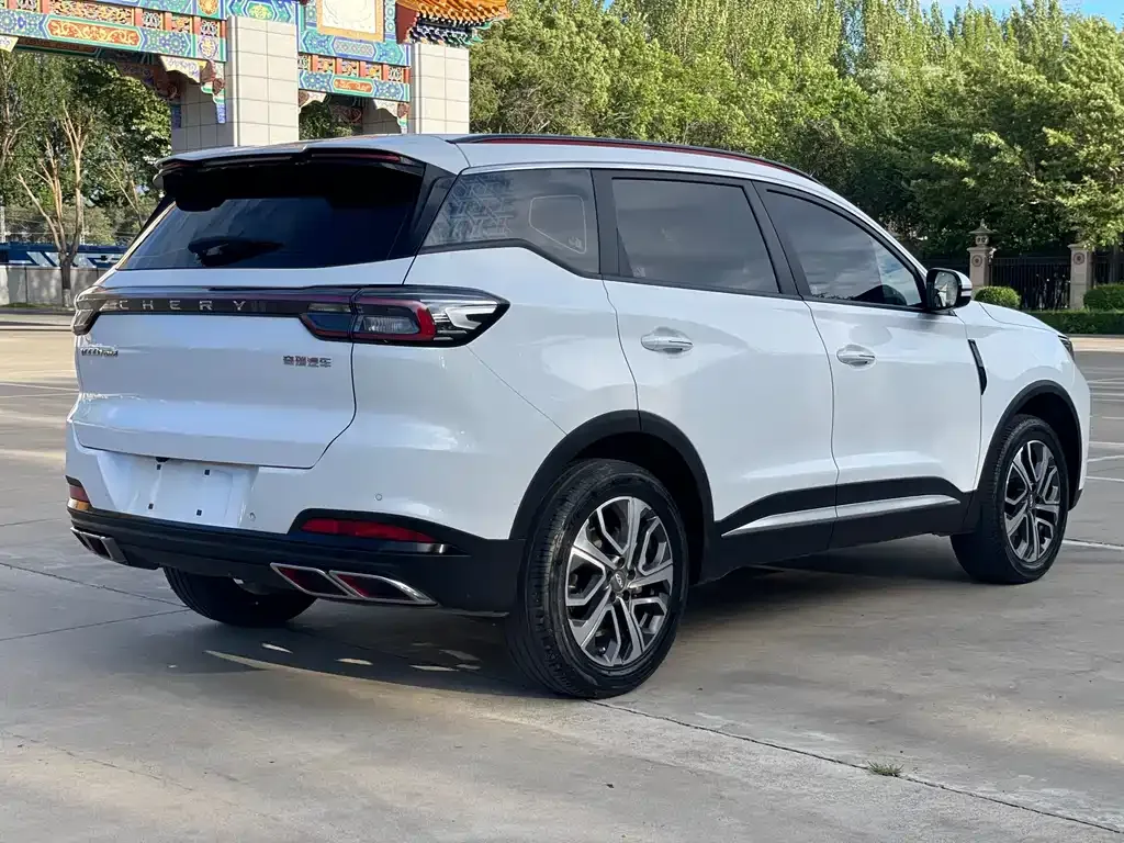 Chery Tiggo 7 PLUS — фото 9