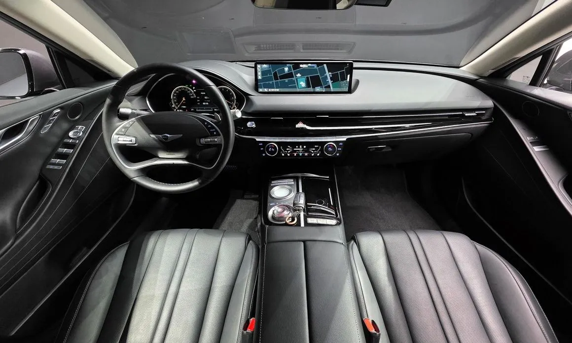 Genesis G80 — фото 10