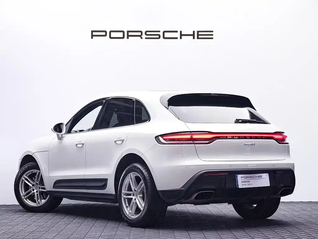 Porsche Macan — фото 7