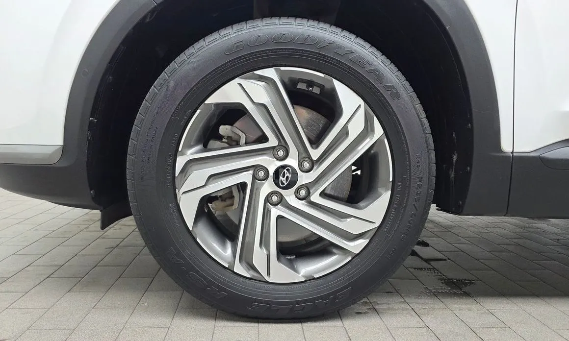 Hyundai Santafe — фото 4