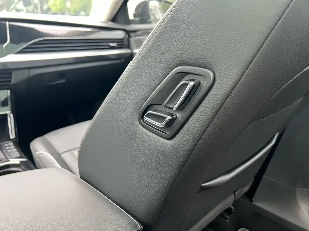 Volkswagen Passat — фото 4