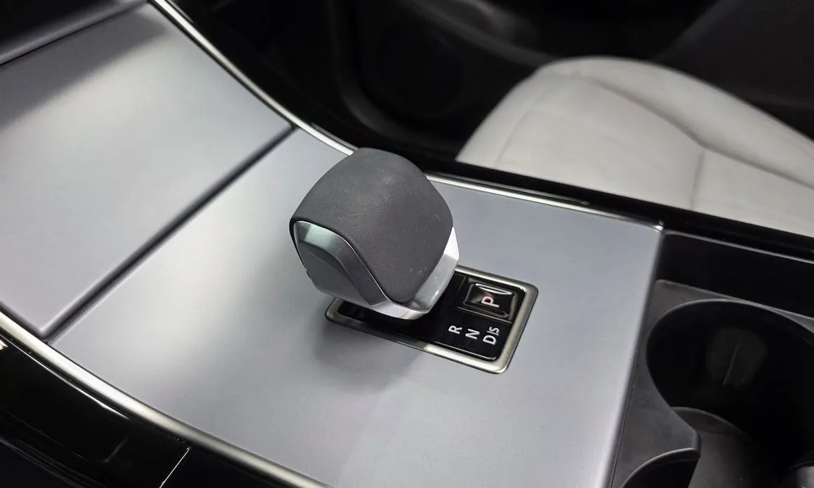 Land Rover Range Rover Evoque — фото 4