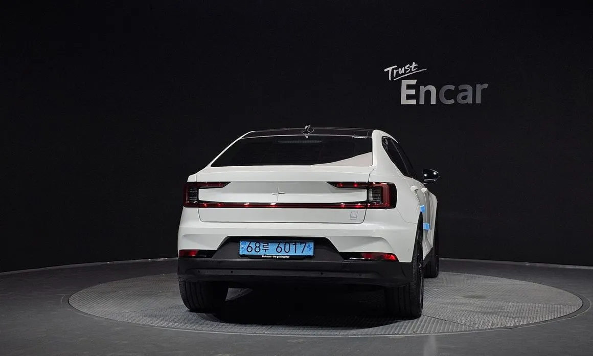 Polestar Polestar 2 — фото 3