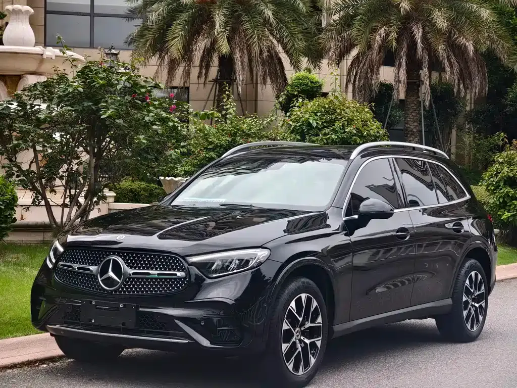 Mercedes-Benz GLC — фото 1