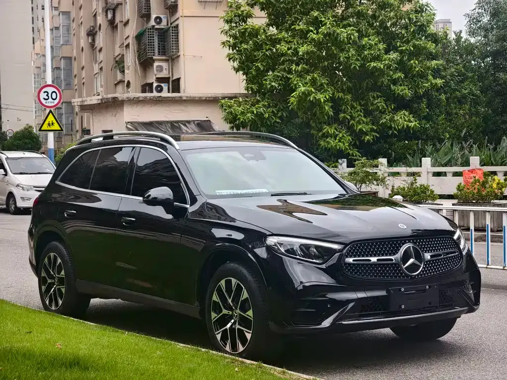 Mercedes-Benz GLC — фото 10