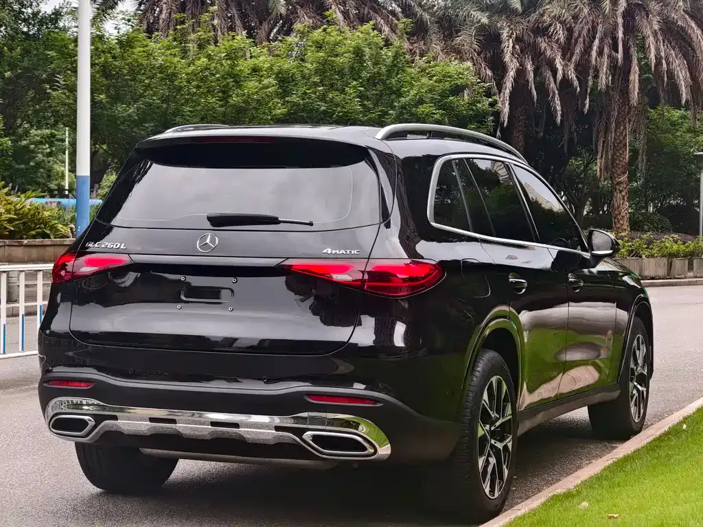 Mercedes-Benz GLC — фото 9