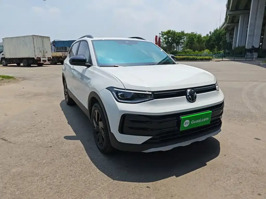 Volkswagen Tharu — фото 2
