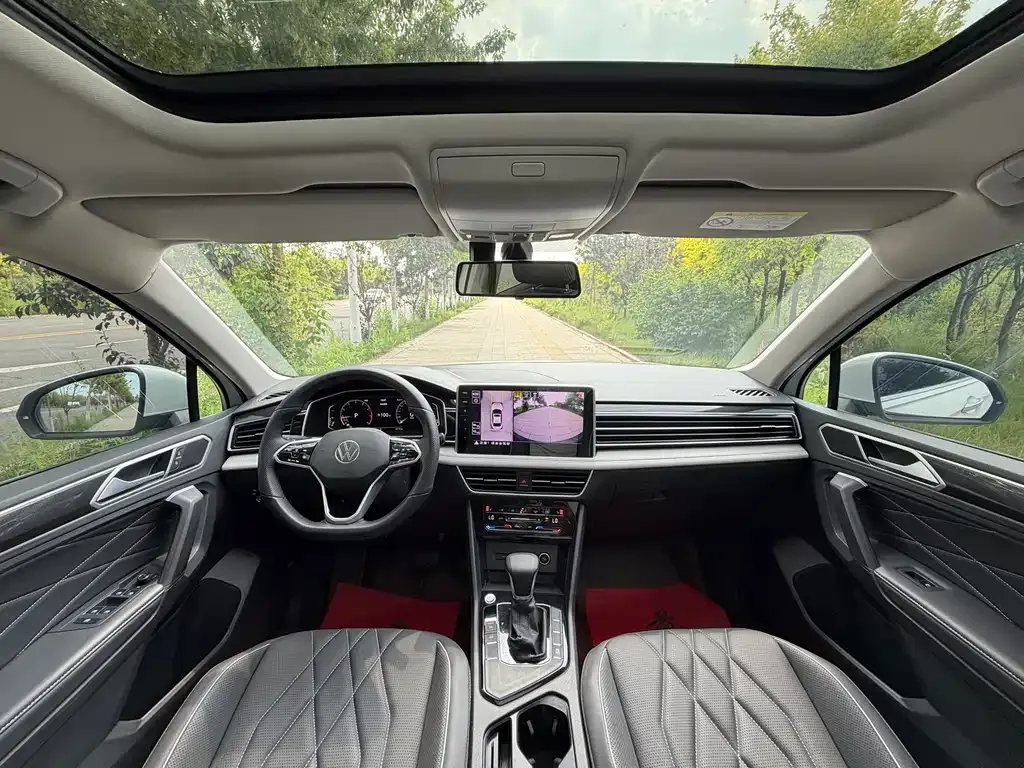 Volkswagen Tiguan L 2023 из CN, фото 6