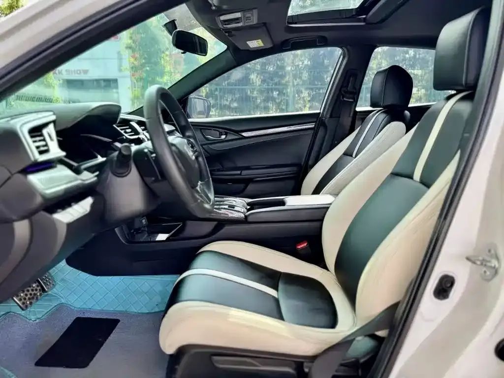Honda Civic — фото 3