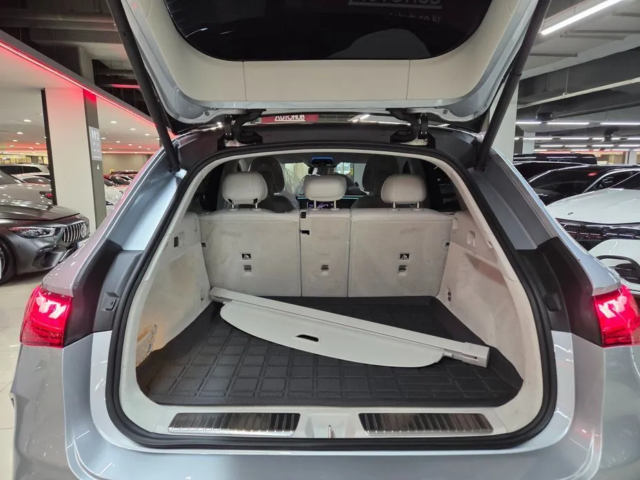 Mercedes-Benz EQE 2023 из KR, фото 7