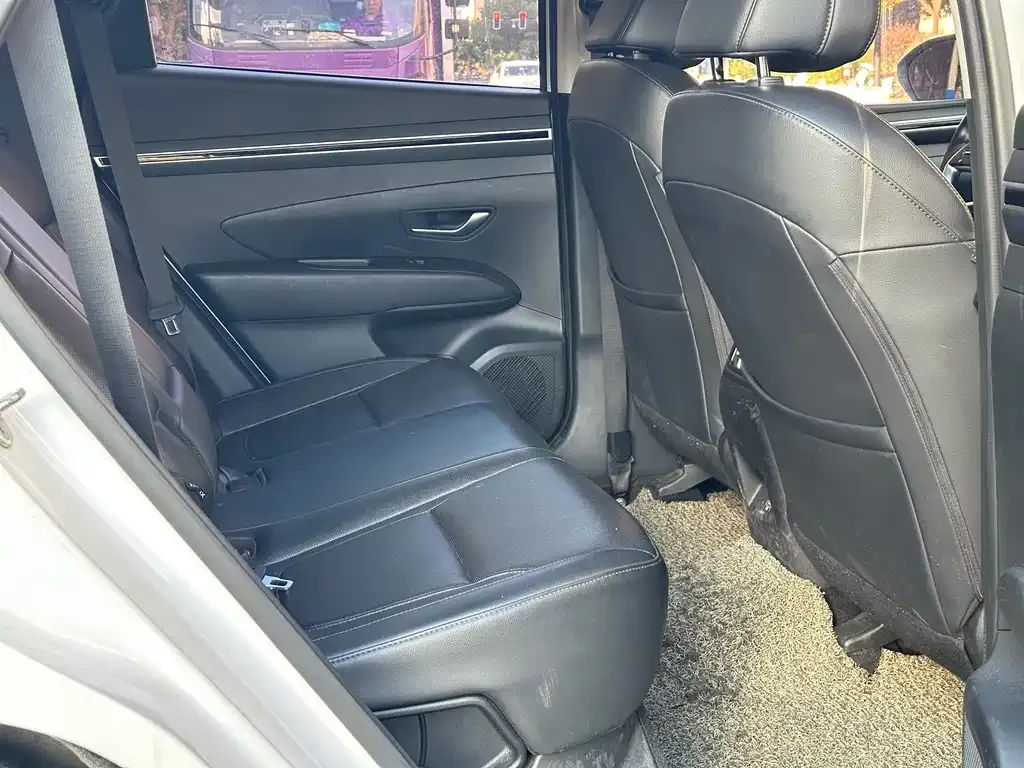 Hyundai Tucson — фото 6