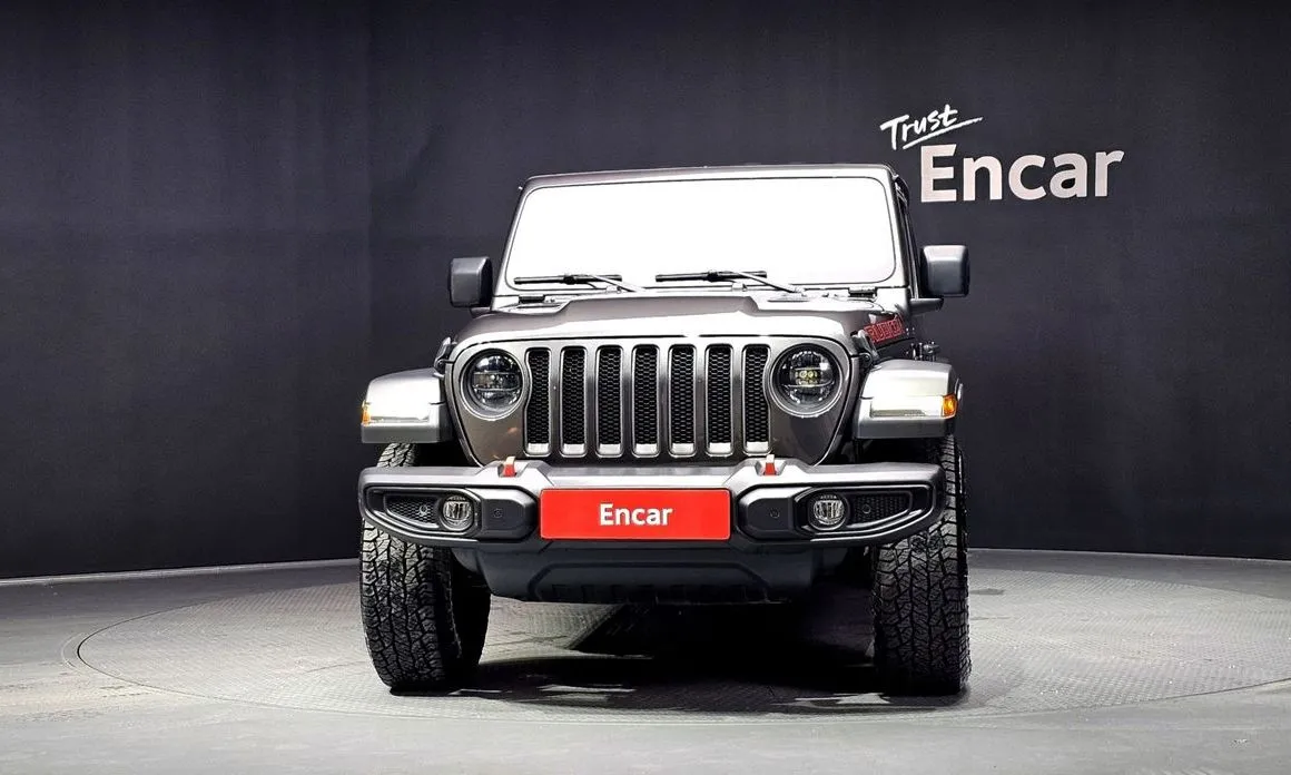 Jeep Wrangler — фото 5