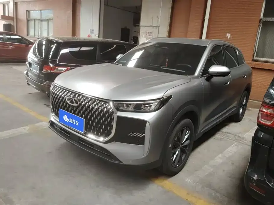Chery Tiggo 8 — фото 1