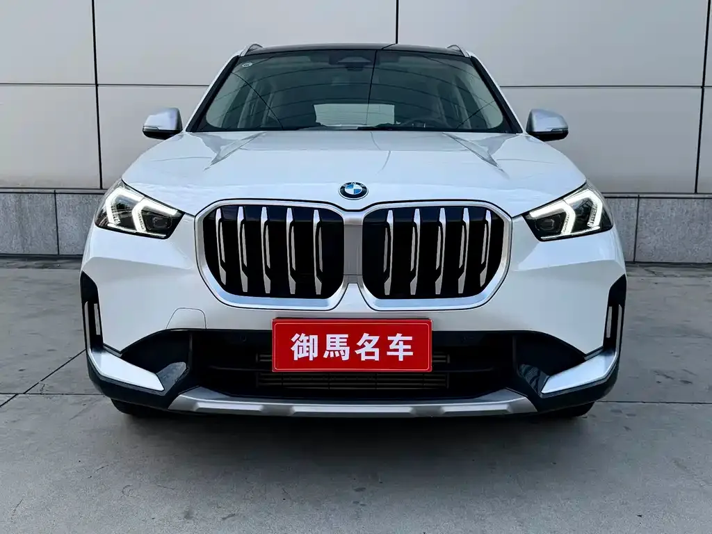 BMW X1 — фото 4