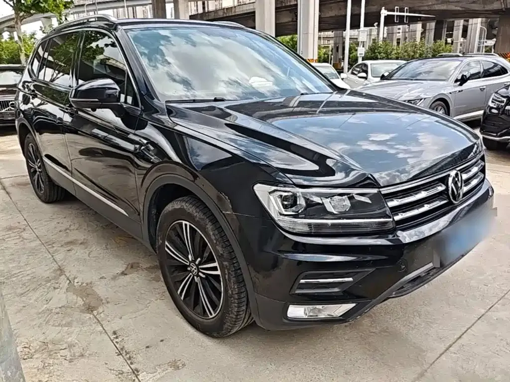 Volkswagen Tiguan L 2021 из CN, фото 5