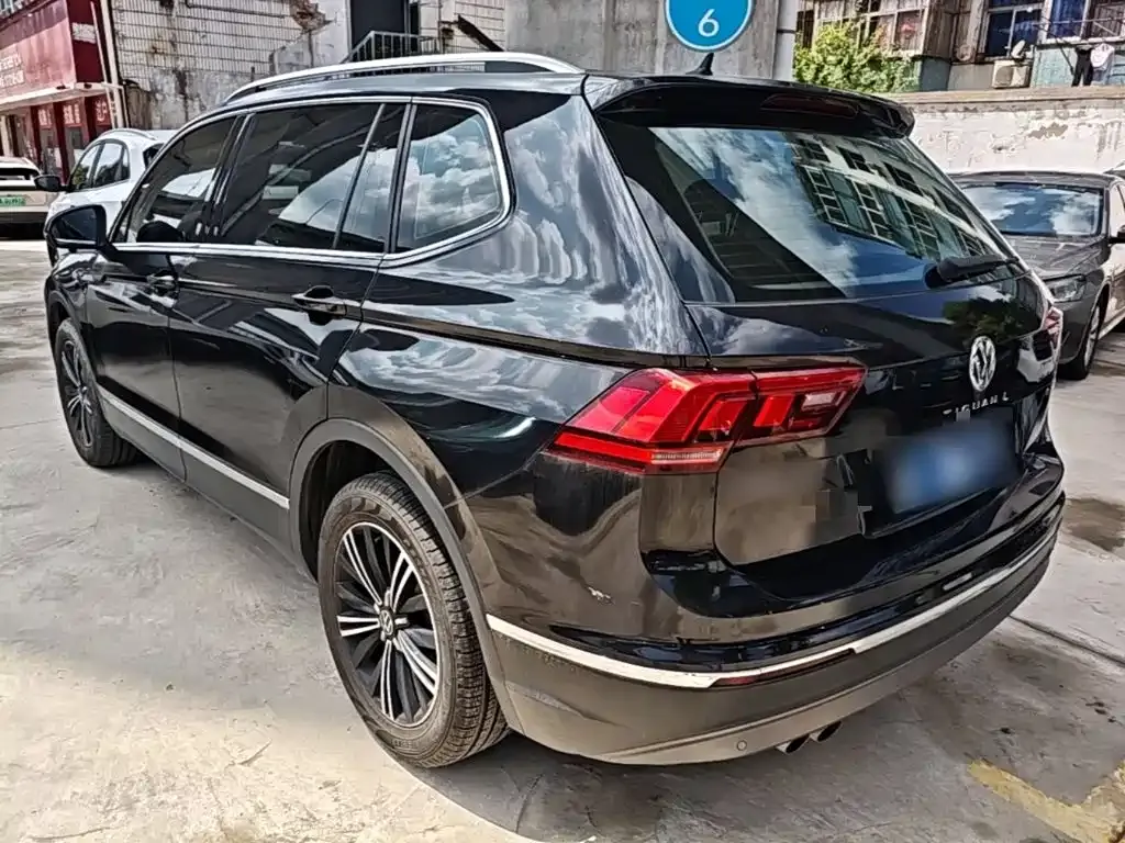 Volkswagen Tiguan L 2021 из CN, фото 4