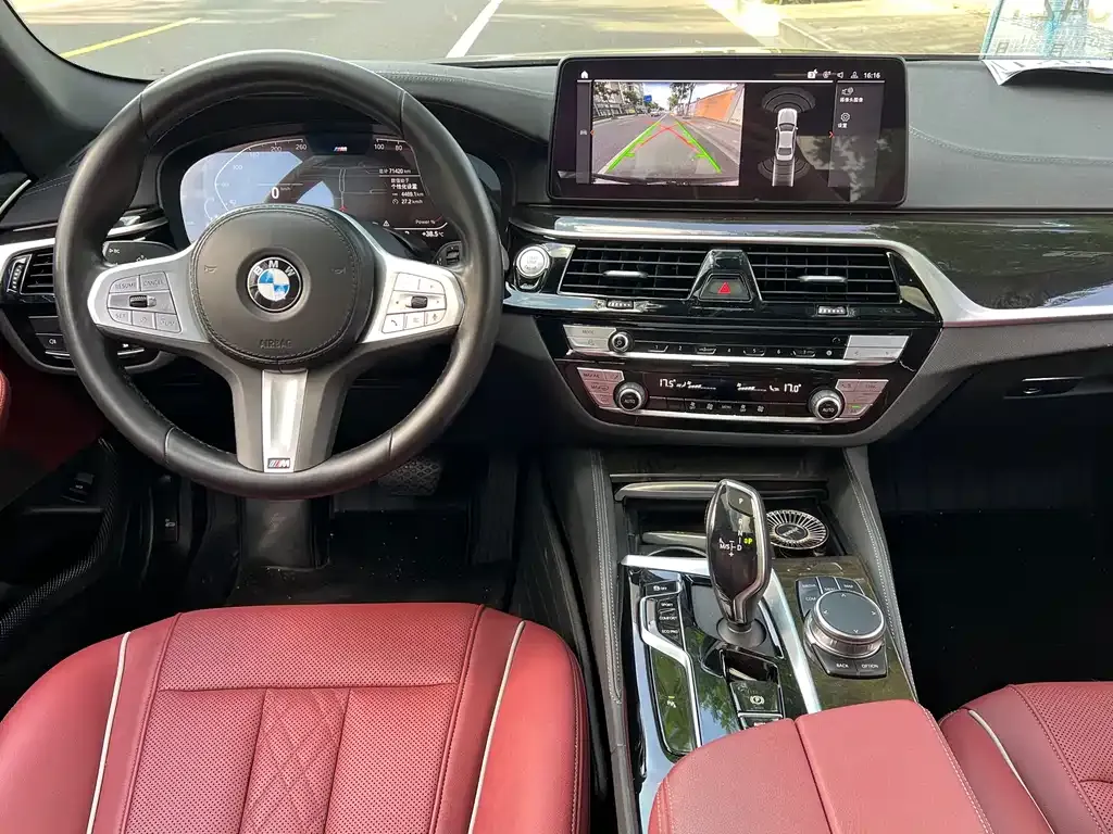 BMW 5 Series — фото 5