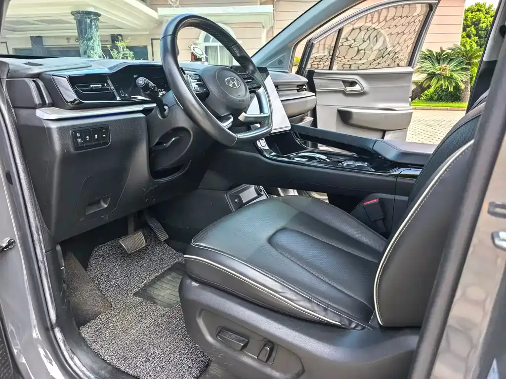 Hyundai Custo — фото 4