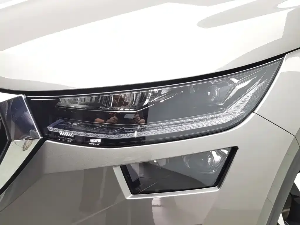 Skoda Kodiaq 2023 из CN, фото 6