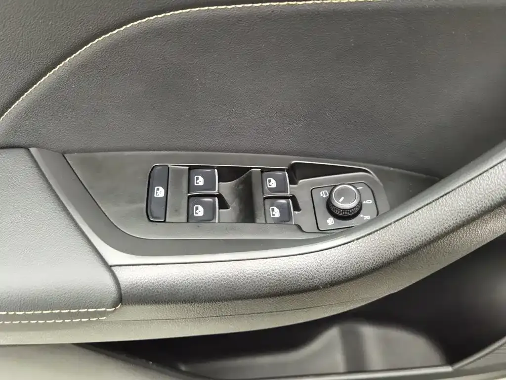Skoda Kodiaq 2023 из CN, фото 7