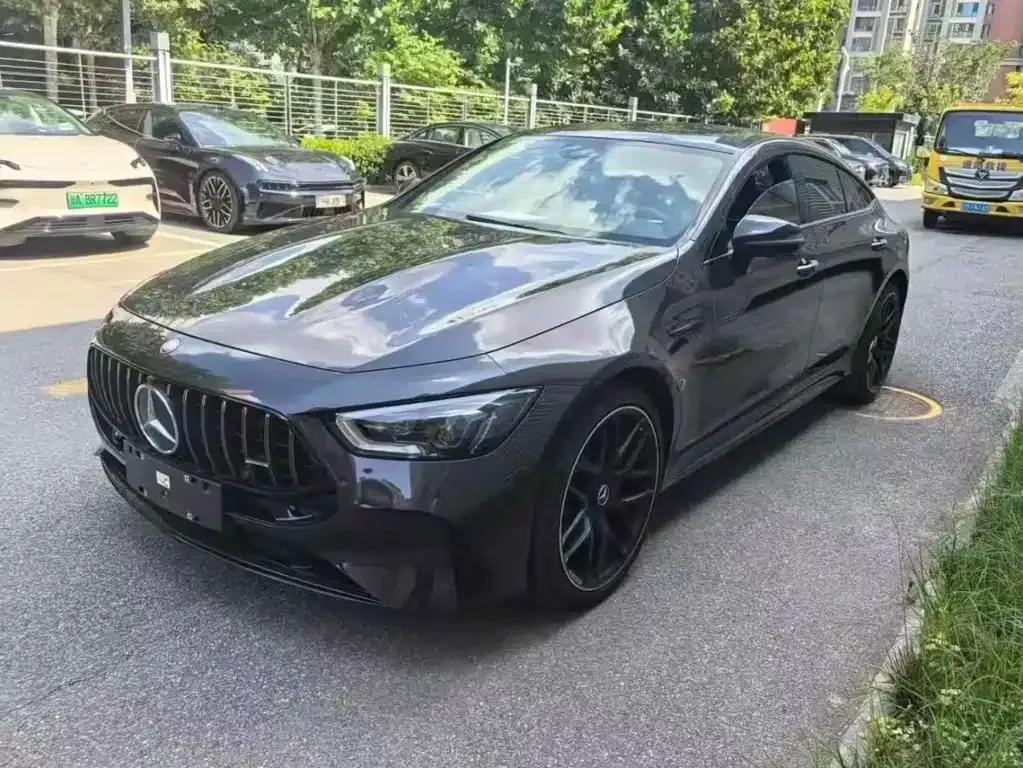Mercedes-Benz AMG GT — фото 1