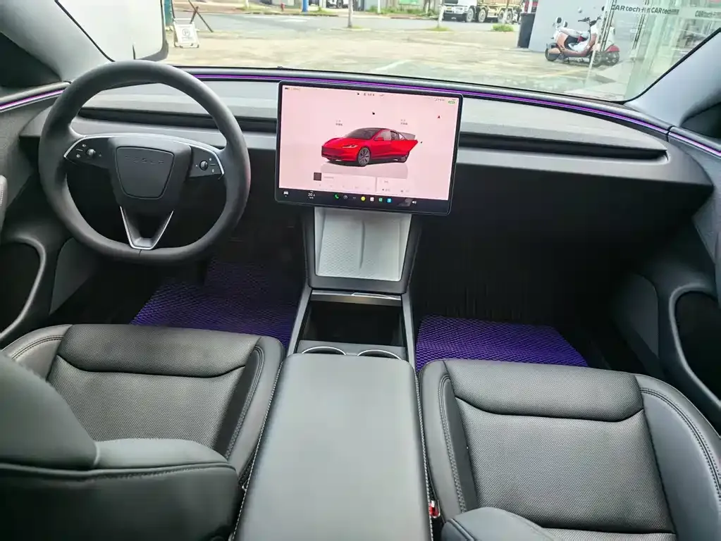 Tesla Model 3 — фото 6