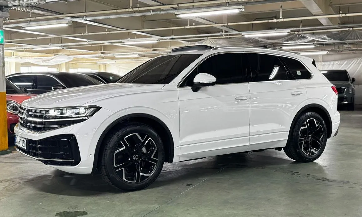 Volkswagen Touareg — фото 7