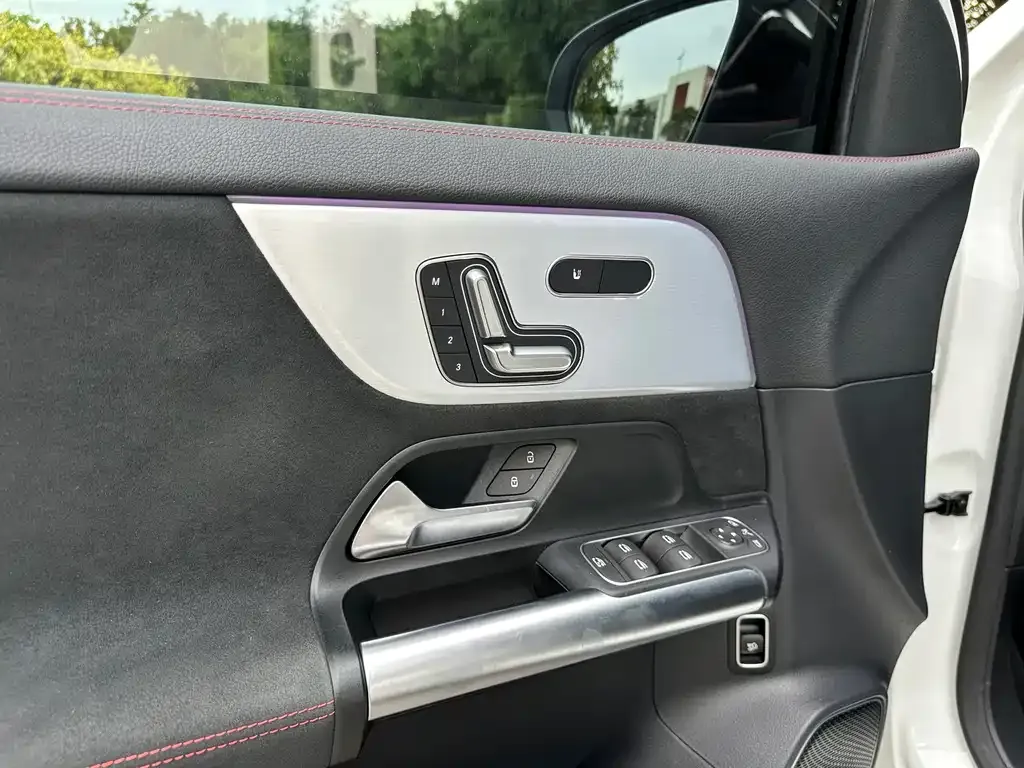 Mercedes-Benz GLA AMG 2024 из CN, фото 6