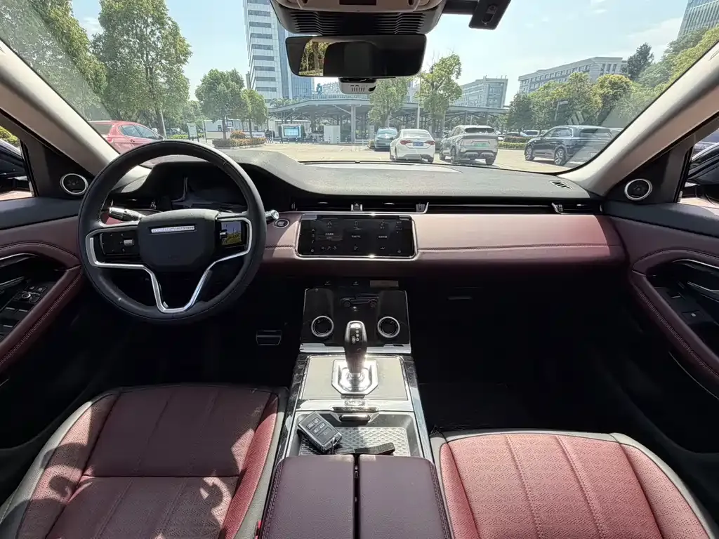 Land Rover Evoque — фото 9
