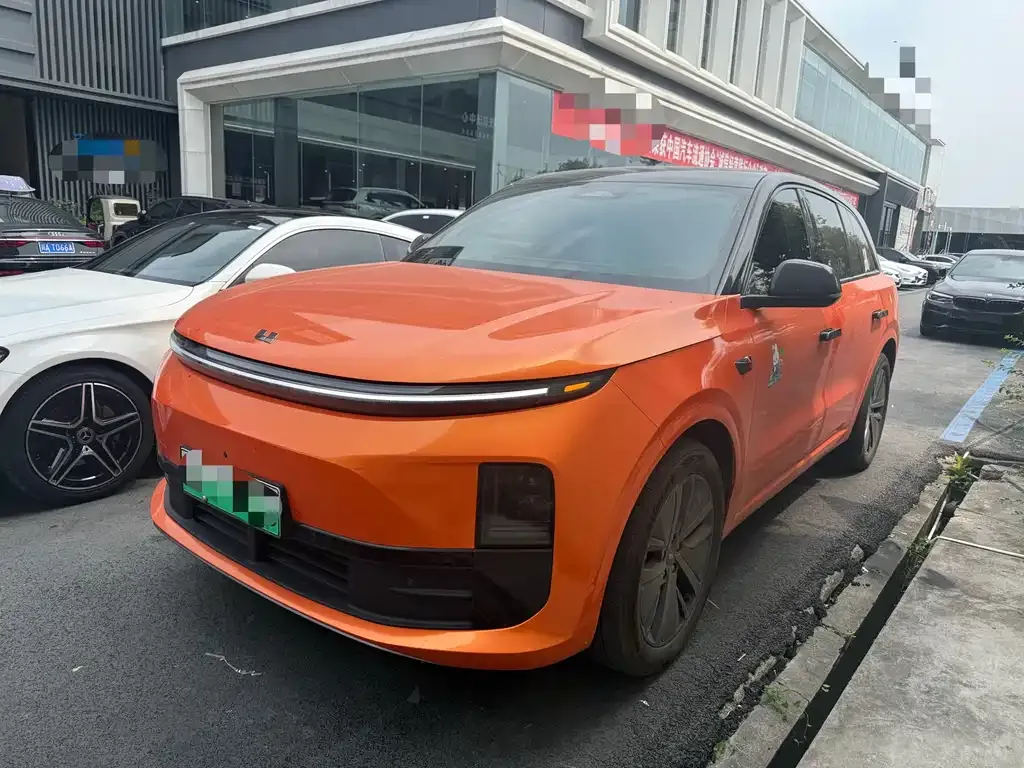 Li Auto L6