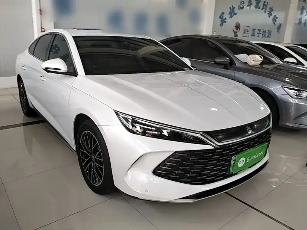 BYD Qin L — фото 10
