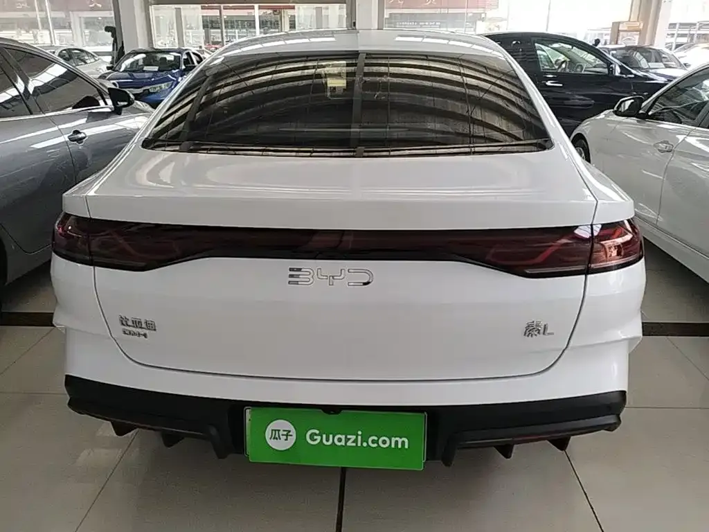 BYD Qin L — фото 7