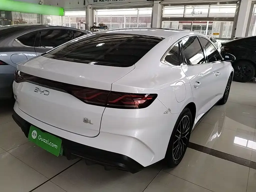 BYD Qin L — фото 3